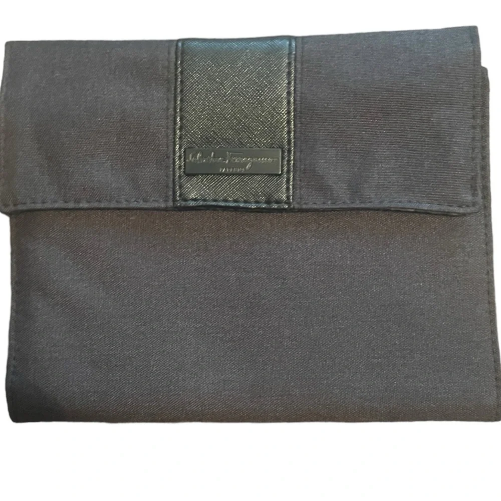 Salvatore Ferragamo Parfums Bag for Avianca